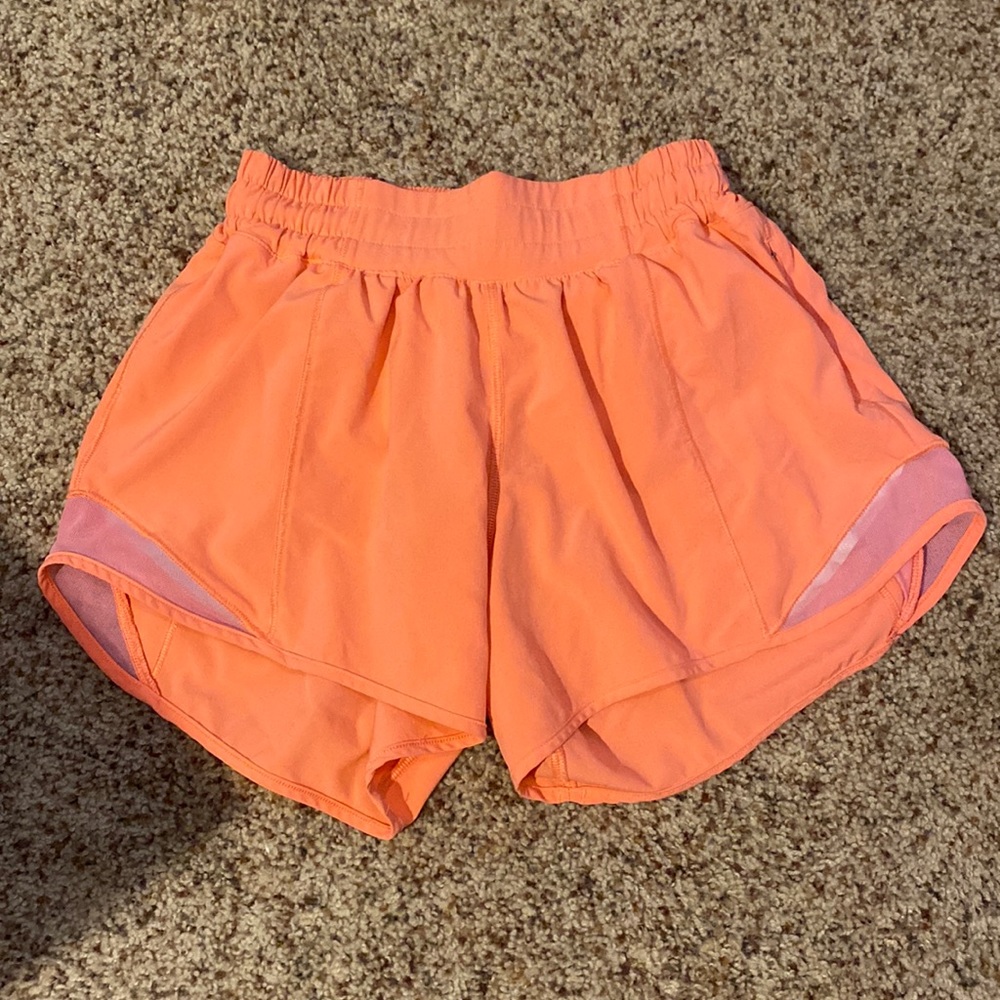 lululemon 4’ hotty hots